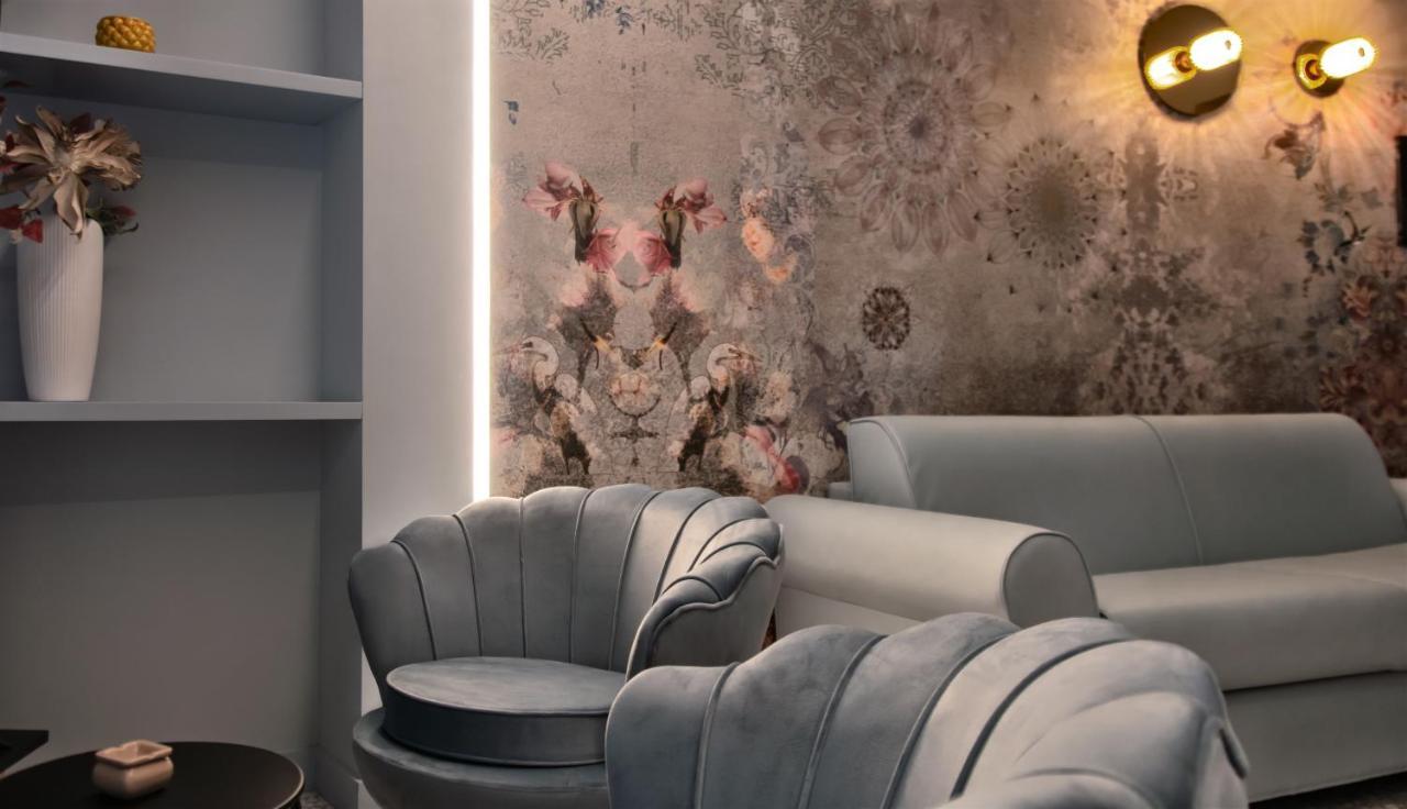 Lady Rose Hotell Napoli Eksteriør bilde